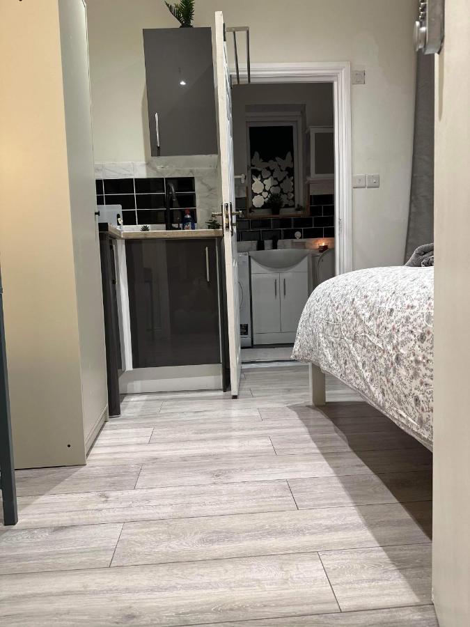 Guest&Rest 3 Apartman London Kültér fotó